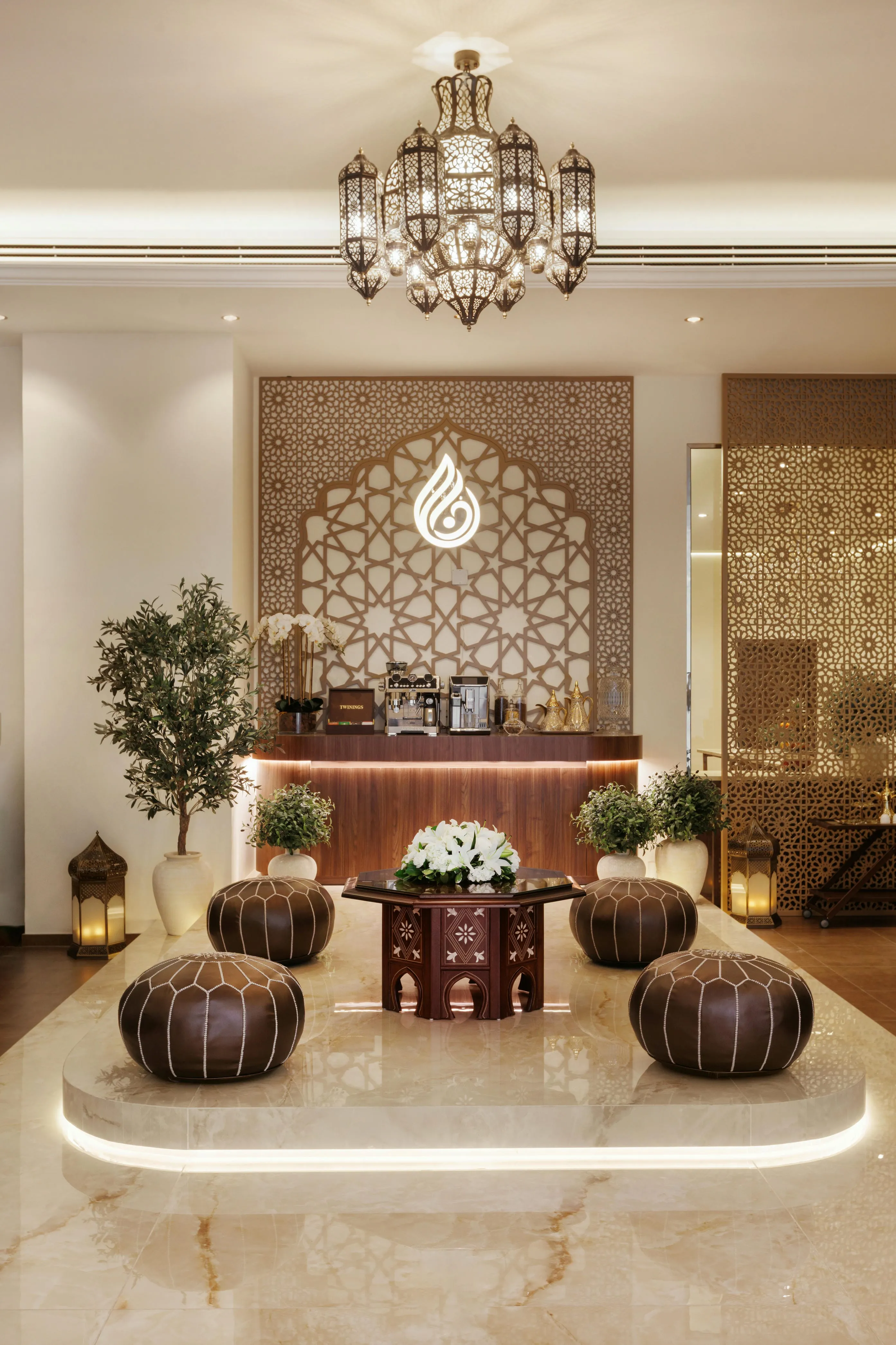 Dana Excellent Interiors Office - Image 1