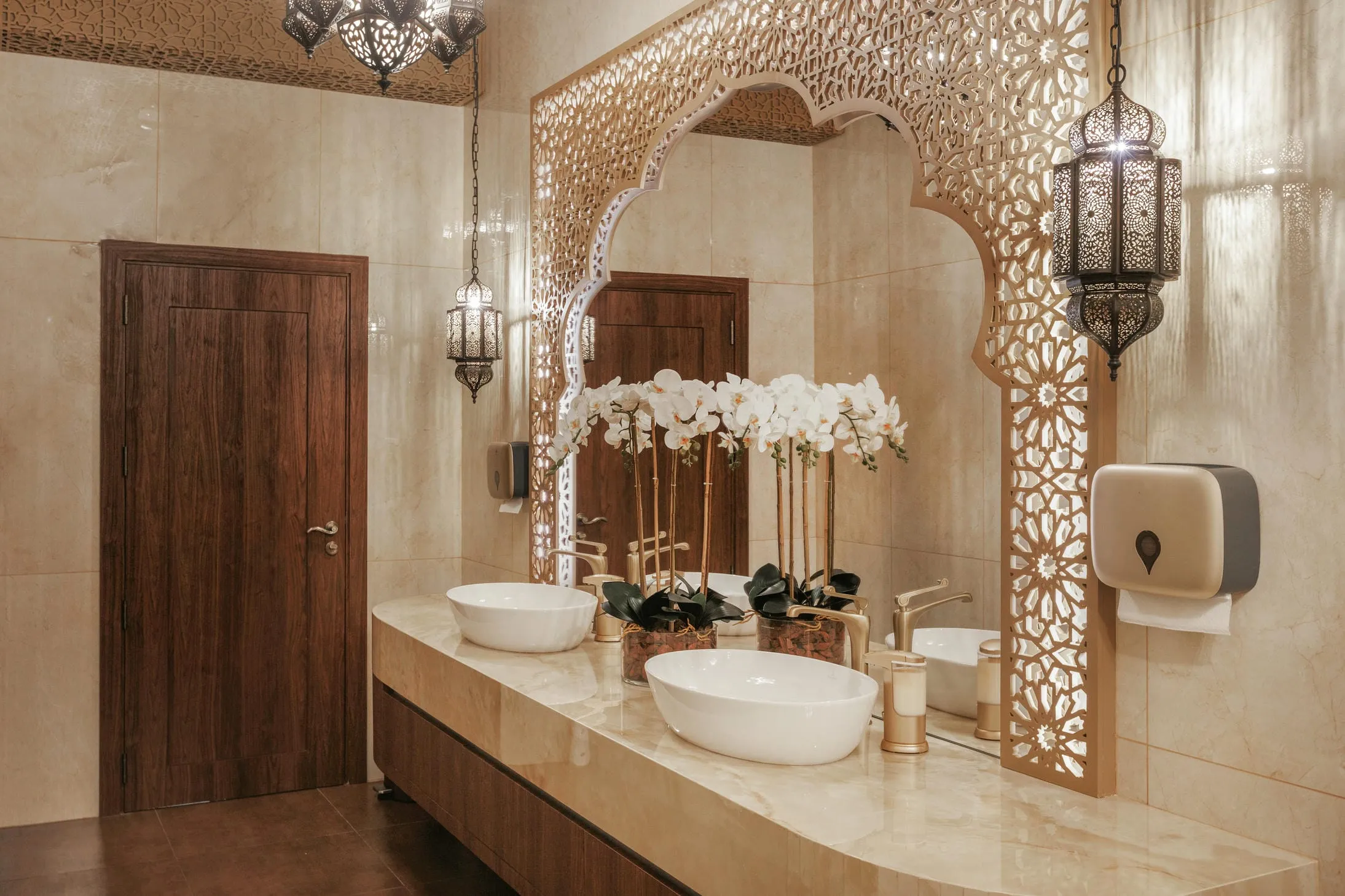 Dana Excellent Interiors Office - Image 21