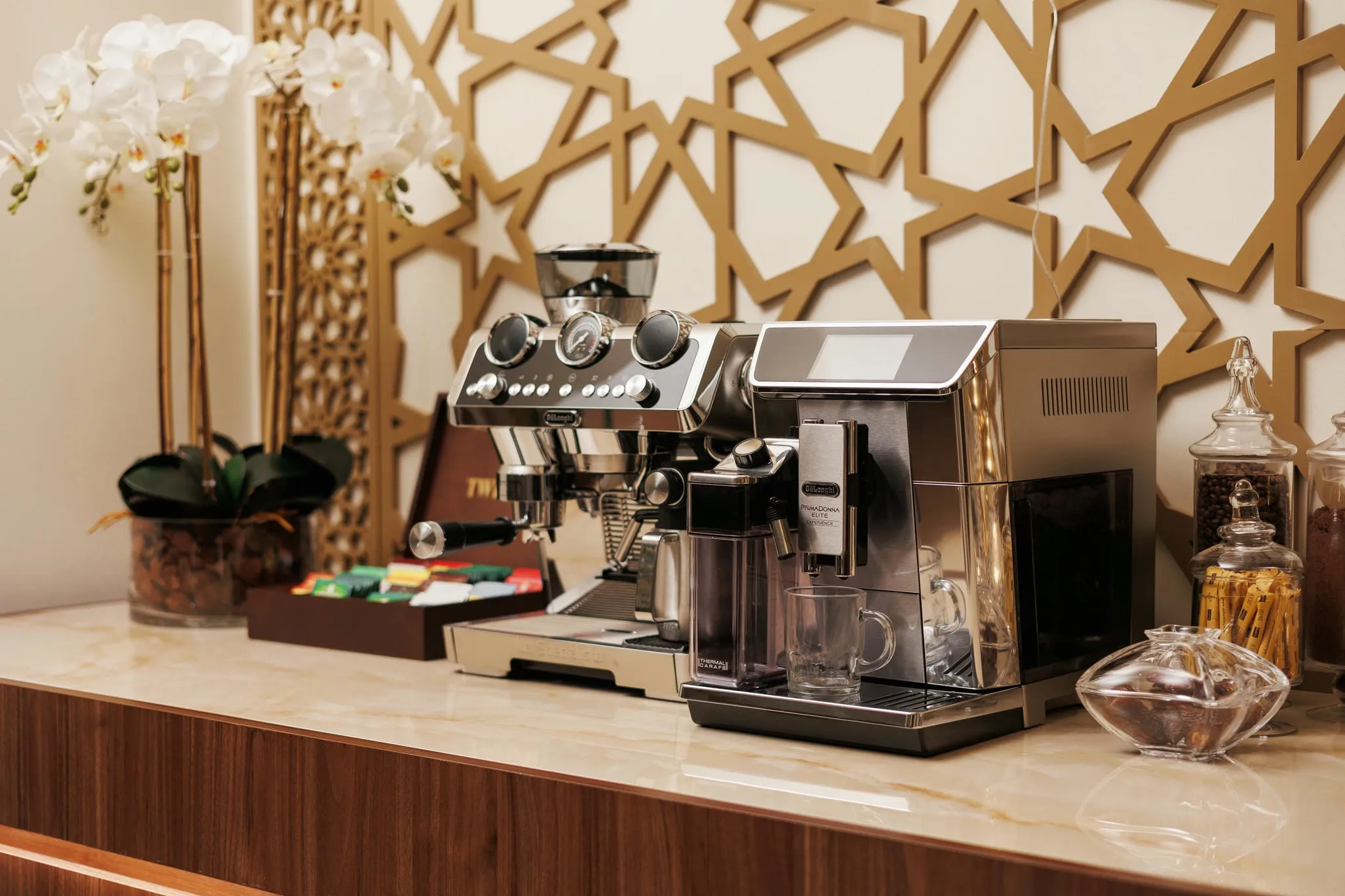 Dana Excellent Interiors Office - Image 10