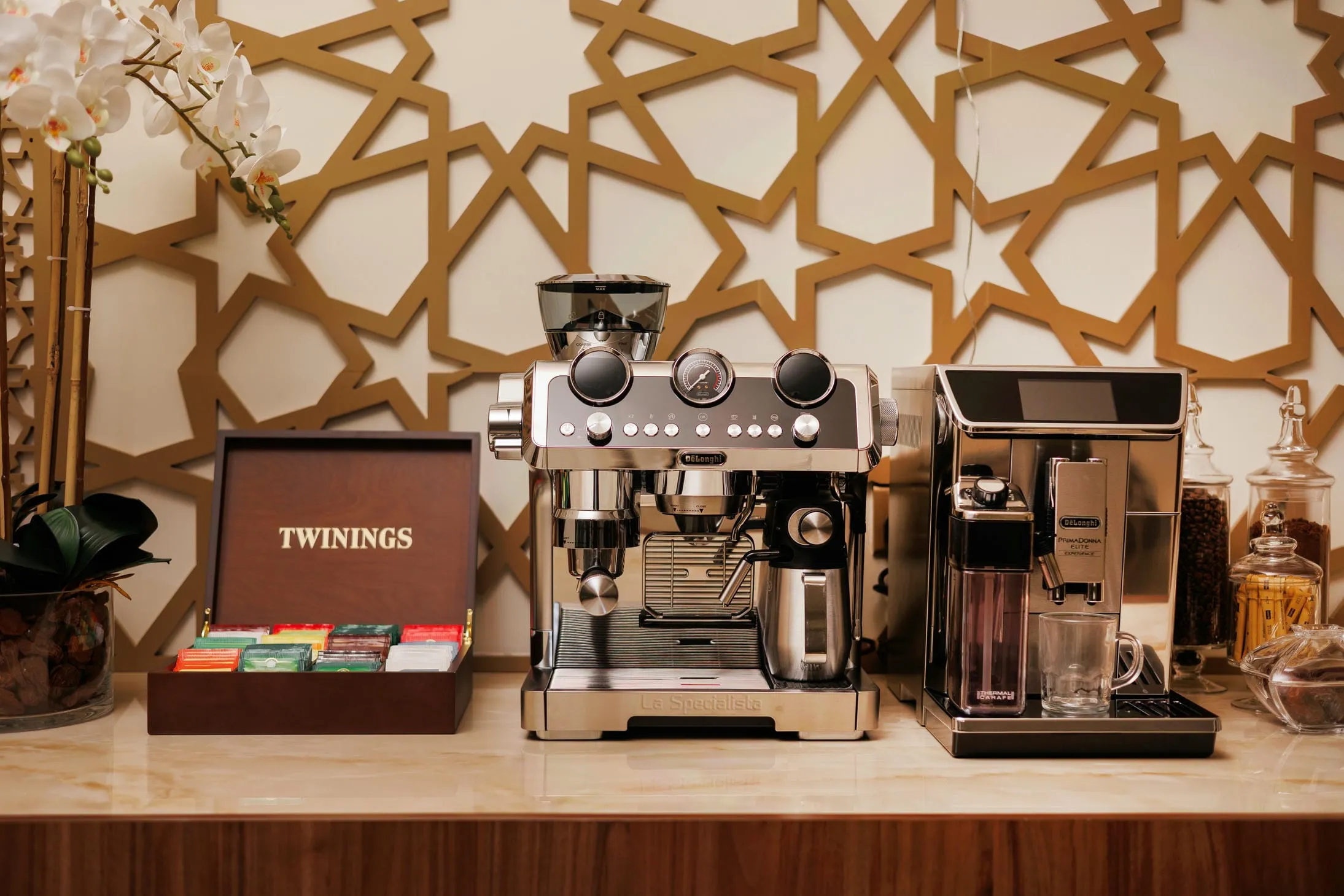 Dana Excellent Interiors Office - Image 12