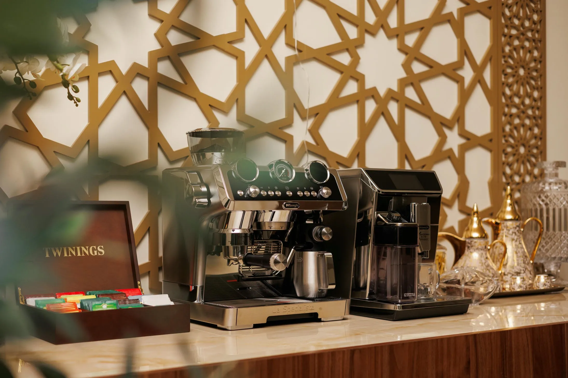 Dana Excellent Interiors Office - Image 14